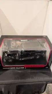 HORCH 851 PULLMAN 1935 1:18 Ricko RC32109 New in box. Never displayed. EXOTICAR