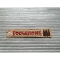 在飛比找蝦皮購物優惠-電繡toblerone瑞士三角巧克力🍫