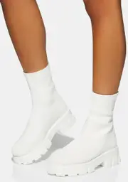 Icy Take It Down Stretch Boots