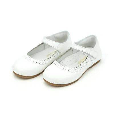 New L'amour white leather "Lucille" flat scalloped dress shoes, youth 13,NIB