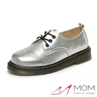 在飛比找momo購物網優惠-【MOM】歐美經典款3孔綁帶真皮馬丁休閒牛津鞋 馬丁靴(銀)