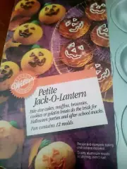 Wilton Petite Pumpkin Muffin Cupcake Brownie Bite Size Treat Halloween Pan (V3)