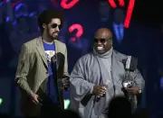 Gnarls Barkley Danger Mouse Cee Lo Green receive the Future Sounds- Old Photo