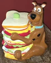 New SCOOBY -DOO - Super Decker Sandwich Cookie Jar Mystery Shaggy Snacks Ceramic