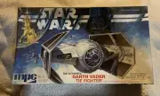 Vintage 1978 MPC Star Wars Darth Vader Tie Fighter Model Kit 1-1915