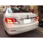 ●○RUN SUN 車燈,車材○● 全新 豐田 CAMRY 6代 6.5代 LED 兩條光版 光柱 仿大五 紅黑 尾燈