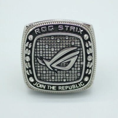 ASUS ROG RTX 40 Series STRIX Limited Edition Alloy Ring White Gold Plated