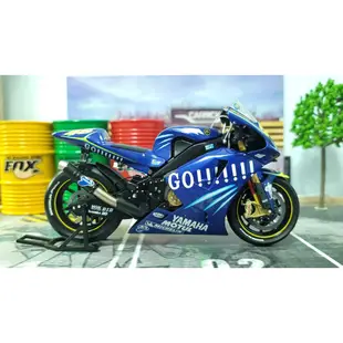 Minichamps 1/12 1:12 2004 Yamaha M1 Rossi 羅西人車組模型