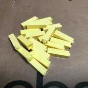 LEGO Parts - Bright Light Yellow Brick 1 x 1 x 3 - No 14716 - QTY 20