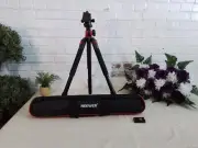 Neewer 72.4 inch Camera Tripod Monopod with 360-Degree Rotatable Center Column