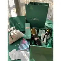 在飛比找蝦皮購物優惠-LA MER 海洋拉娜 LAMER紙袋 紙盒 濃縮精華露 潔