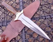 CUSTOM HANDMADE CARBON STEEL COLLECTABLE DAGGER KNIFE WITH WOODEN HANDLE+SHEATH