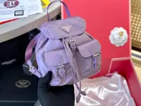 在飛比找Yahoo!奇摩拍賣優惠-【二手包包】高品質 Prada  mini 雙肩包 普拉達 