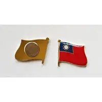 在飛比找蝦皮購物優惠-國旗徽章大尺寸台灣。吸鐵款式。尺寸約為寬2.5cmX高2~2