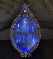 Walt Disney World The Haunted Mansion Light Up Sign Plaque Replica New Halloween