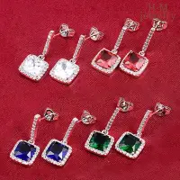 在飛比找蝦皮購物優惠-經濟實惠的奢華時尚方形鑽石鋯石耳環多彩鑽石耳環
