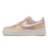 在飛比找momo購物網優惠-【NIKE 耐吉】WMNS AIR FORCE 1 07 L