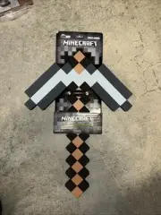 MINECRAFT FOAM IRON PICKAXE THINK GEEK 2013 UNOPEN