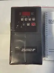 Reliance Electric MD65 AC DRIVE 6MB200P5 0.5HP 0.4kW 6MDBN-2P3102