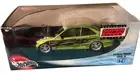 Mattel 100% Hot Wheels Super Street 1/18 Scale Custom Honda Civic SI #54571