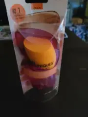 Face Sponge with Travel Case