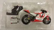 A. Barros. Ducati Desmo 16 GP7. Pramac D'Antin. MotoGP 2007. Minichamps 1/12.