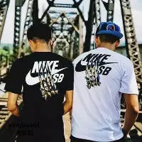 在飛比找Yahoo!奇摩拍賣優惠-NIKE/耐克SB Cat貓爪痕T恤男滑板運動休閑寬松短袖女