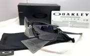 OAKLEY WHISKER SATIN LIGHT STEEL W/ PRIZM GREY GRADIENT SUNGLASSES OO4141-08 NEW