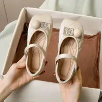 在飛比找ETMall東森購物網優惠-夏季新款韓版兒童百搭軟底鞋子