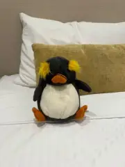 Jellycat maurice macaroni penguin BNWT
