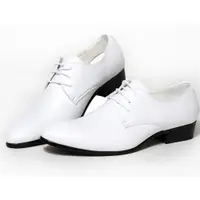 在飛比找ETMall東森購物網優惠-春秋白色透氣休閑韓版發型師皮鞋