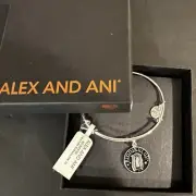 Alex And Ani Harry Potter Riddikulus! Bangle Bracelet