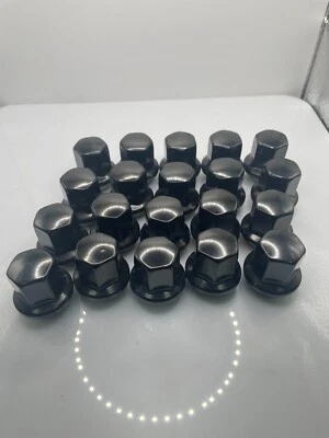 Aston Martin 20 x 21mm Wheel Nut Set - Black
