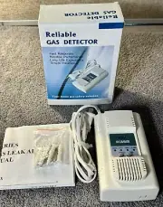 RV - Camper -Home- Portable Gas Leak Detector Propane Methane Natural Gas Alarm