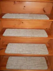 13 STEP 9" X 30" + Landing 26'' x 30'' Woven Tufted Wool Carpet Stair Treads.