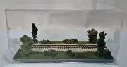 N SCALE -SINGLE TRACK 8" -DISPLAY CASE -"SUMMER SCENE" FOR ANY N TRAINS
