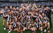 BIG 420mm PREMIERS COLLINGWOOD magpiesTEAM LAMINATED AFL POSTER,FOOTBALL