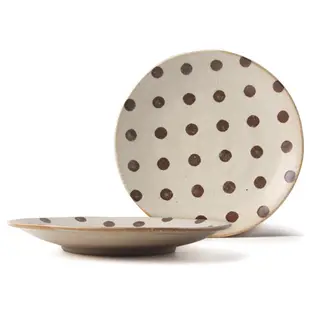 【Lily35Home】米色棕水玉輕量盤 茶杯 日本製 餐盤 瓷盤 水果盤 甜點盤 點心盤 蛋糕盤 盤子 圓盤 餐具