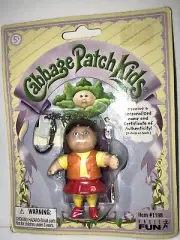 2004 Cabbage Patch Kids Brown Hair Green Eye Girl Doll Keychain Key Chain NIP