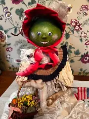 RARE Vintage Heidi Steiner Anthropomorphic USA Americana Melon Head Lady