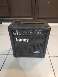 在飛比找Yahoo!奇摩拍賣優惠-售Laney LX12吉他音響