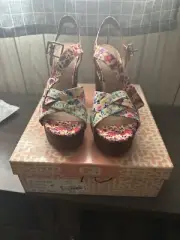 Gianni Bini En-Lighten Pink Multicolor Platform Wedges