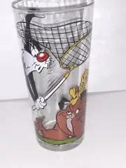 Vintage 1976 Looney Tunes Pepsi Collector Glass Sylvester Tweety Hector