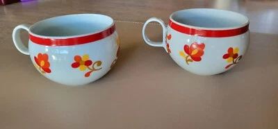 Lot 2 pcs ~Block Vista Alegre Portugal Hearthstone PAPRIKA Cups Only Red Yellow