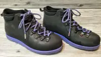 在飛比找Yahoo!奇摩拍賣優惠-NATIVE 正品 紫黑配色 防水靴 防水鞋 M8/26CM