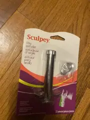 Sculpey Clay Extruder with 22 Interchangeable Discs