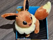 NIB Pokemon Tomy EEVEE 2016 Plush Stuffed Animal Toy 10" Long In Box