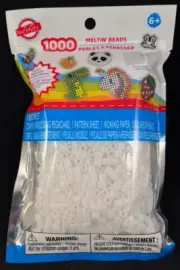 Fuse Beads - 1000 Meltin' Beads - 5mm - White - Includes Interlocking Peg Board