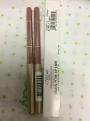 2 X L'Oreal Crayon Petite Automatic Lip Liner, Barely Pinks NEW.