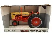 Ertl Case Model 800 Tractor Case-O-Matic Narrow Front Diesel NIB 1/16 Scale